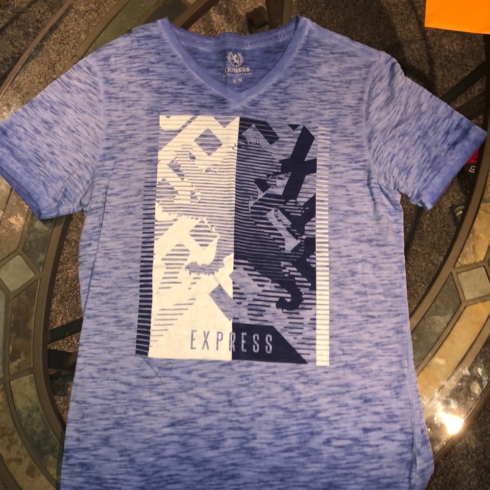 Express T-shirt